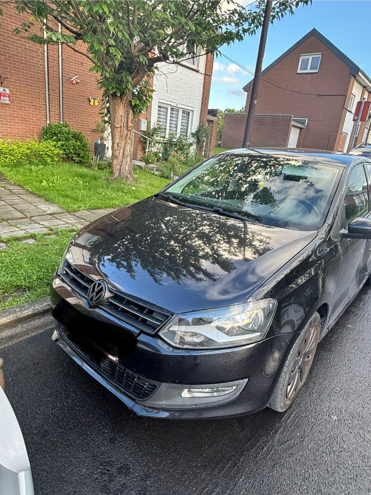 Polo noir, 5 portes .porte conducteur accidentée., Achat, Diesel, Particulier, Polo