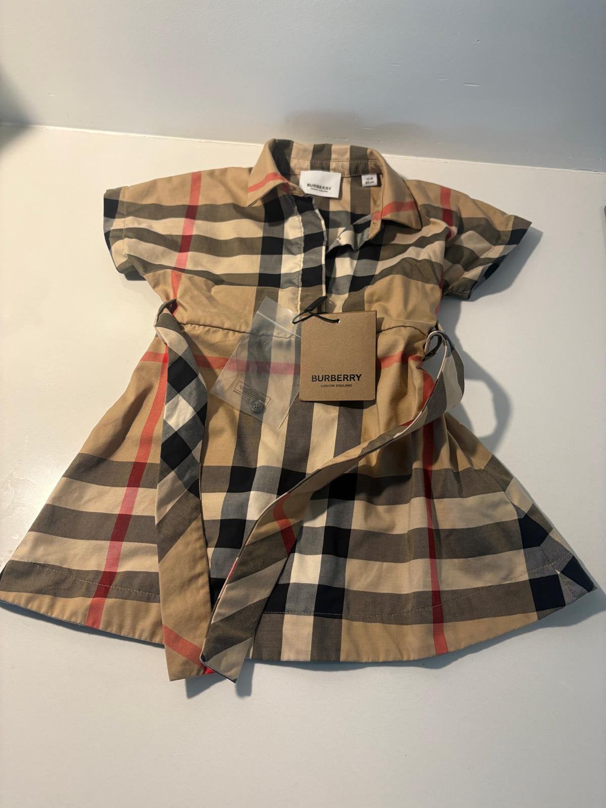 Burberry jurkje 100% orgineel, Enfants & Bébés, Vêtements de bébé | Taille 80, Enlèvement ou Envoi, Neuf, Fille, Robe ou Jupe