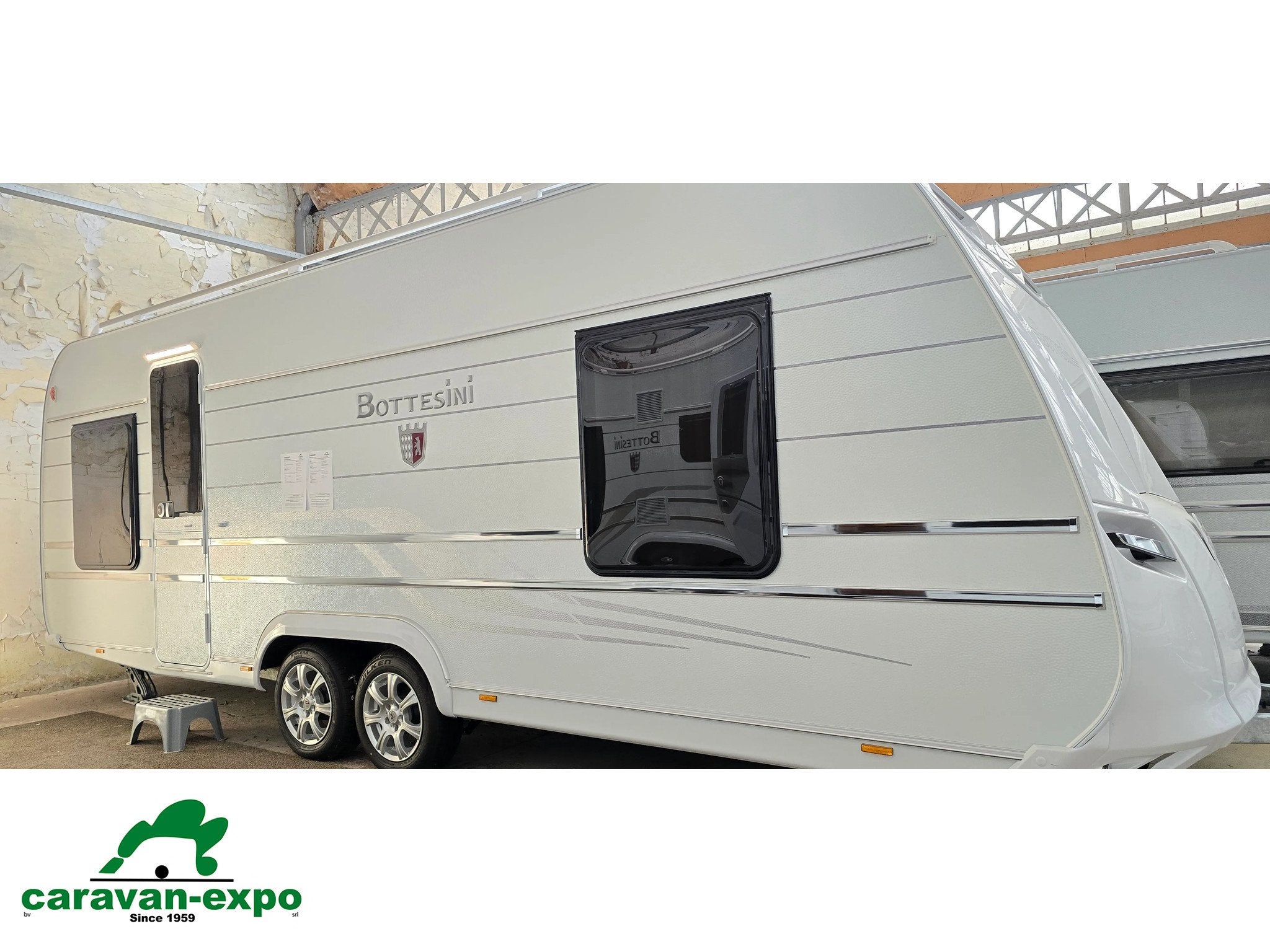 TABBERT Dernier modèl BOTTESINI 620 SD/F 2023, Caravanes & Camping, Jusqu'à 4, 6 à 7 mètres, Entreprise, Tabbert