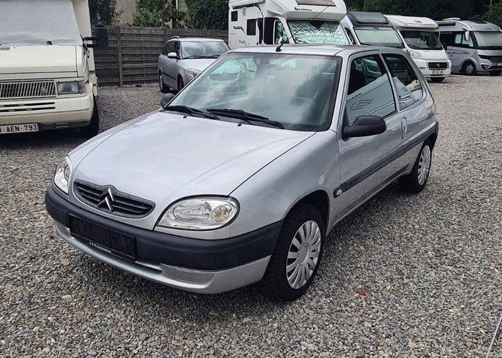 Citroen Saxo/1.1 Essence/AVANT homologué
VENTE/QUELQUES KM, Autos, Achat, Entreprise, Saxo, Essence