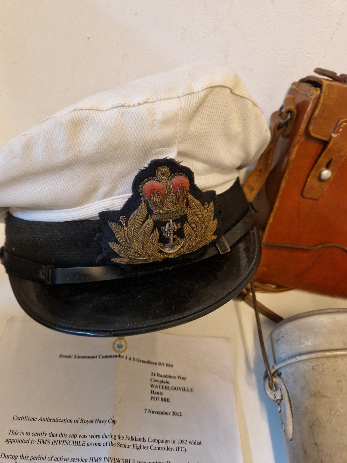 Britse Marine kepie officier met papieren, Collections, Enlèvement ou Envoi, Marine