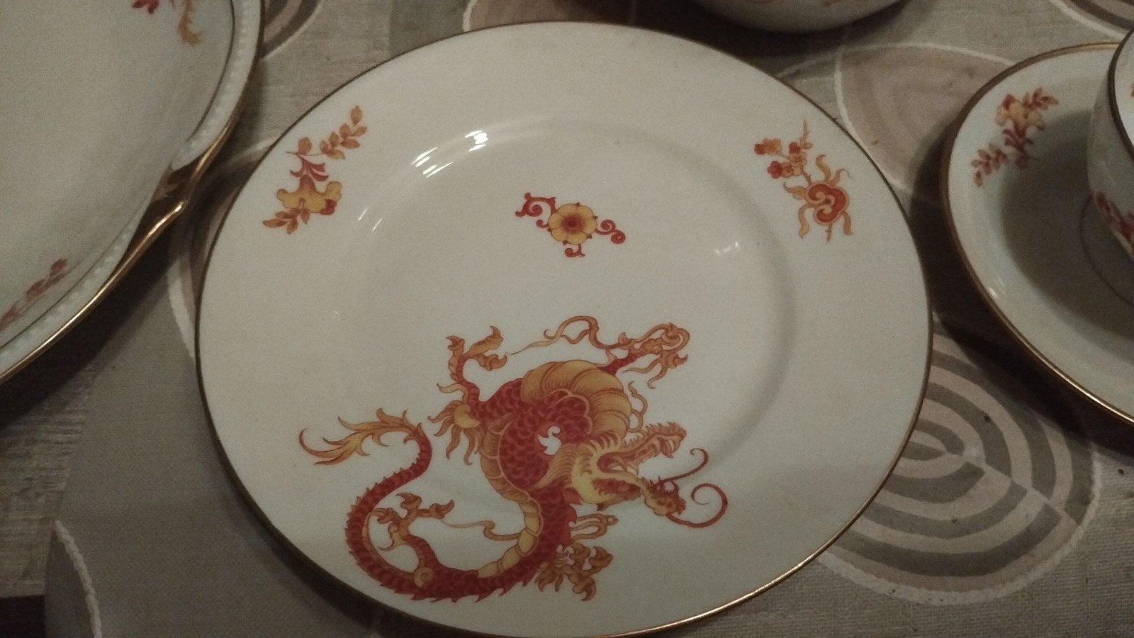 Koenigszelt porcelaine signée, Enlèvement
