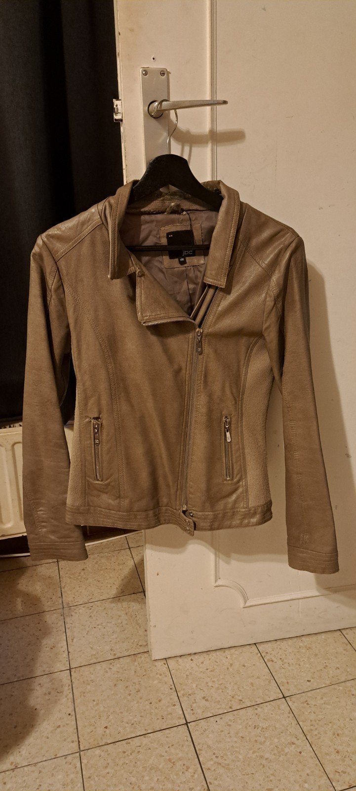 Bruine jas, Kleding | Dames, Jassen | Zomer, Bruin, JBC, Ophalen of Verzenden, Maat 36 (S)