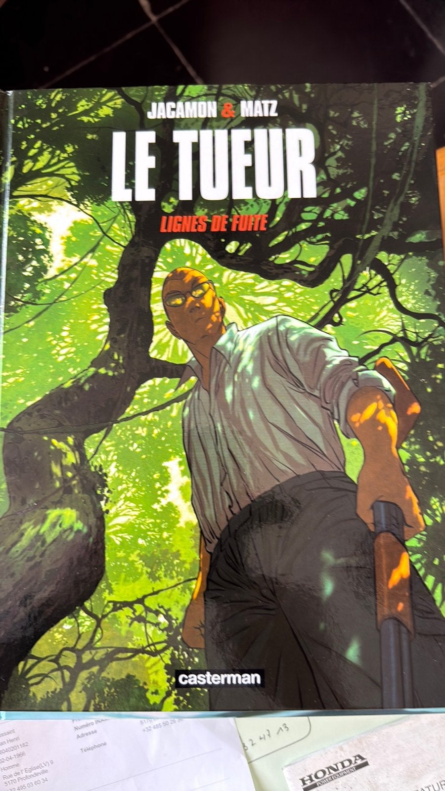 LE TUEUR, Livres, Enlèvement, Comme neuf
