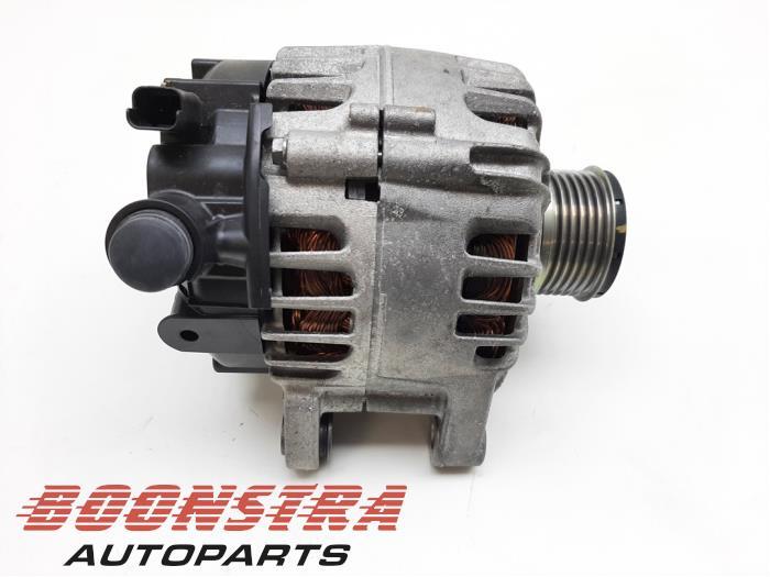 Dynamo van een Peugeot 208 (208 19-), Gebruikt, -, -, Ophalen of Verzenden