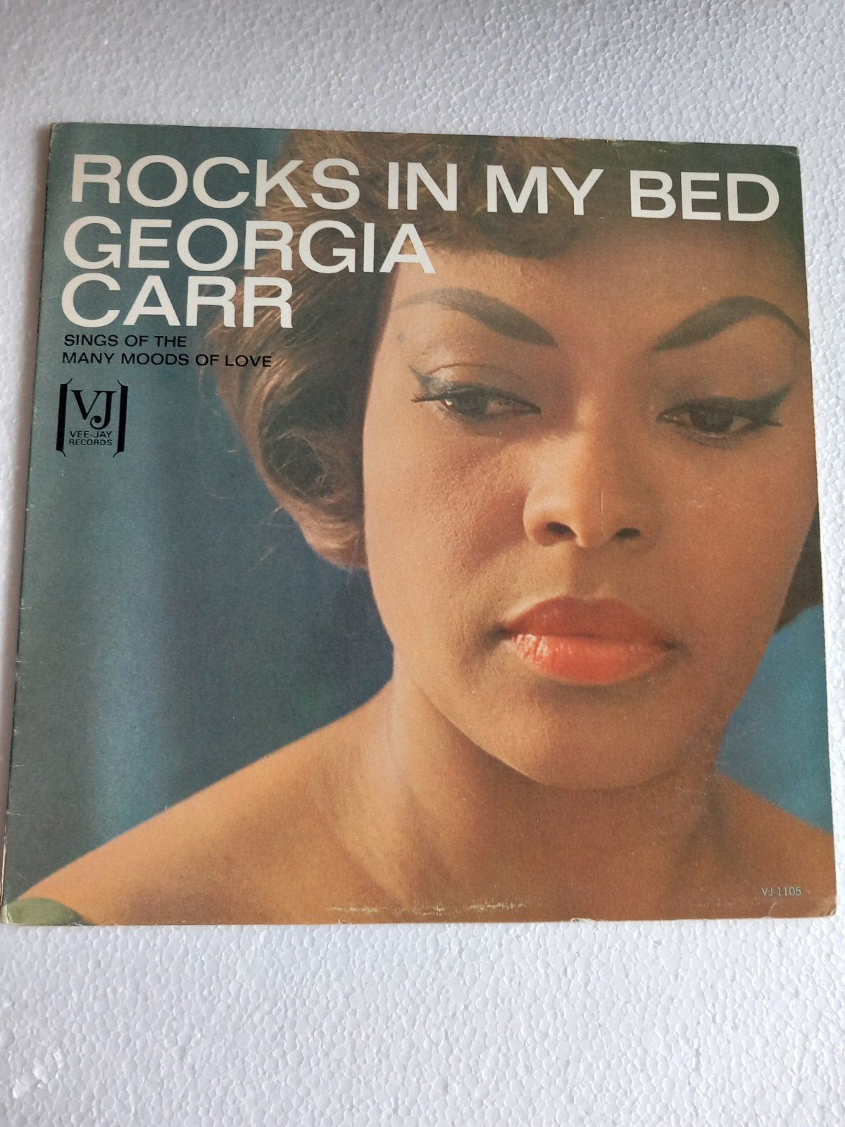 GEORGIA CARR. LET'S CLOSE THE DOOR. 1964 USA LP, Enlèvement ou Envoi, LP
