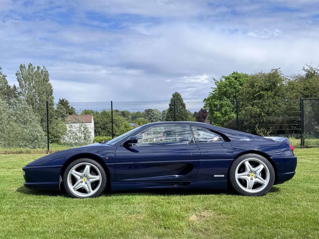 Ferrari F355 3.5i V8 40v F1 Belgian car * Two owners * full, Cuir, Achat, 381 ch, Entreprise