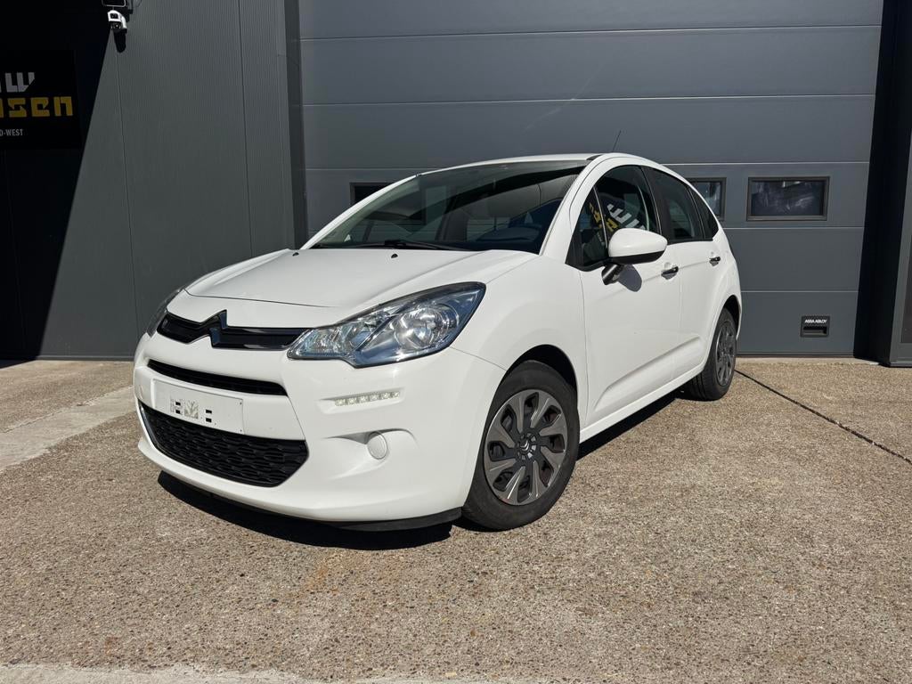 Citroen C3 1.2 Puretech Collection 2014 Wit Airco Cruise KVV, Auto's, Voorwielaandrijving, Stof, Zwart, 4 cilinders