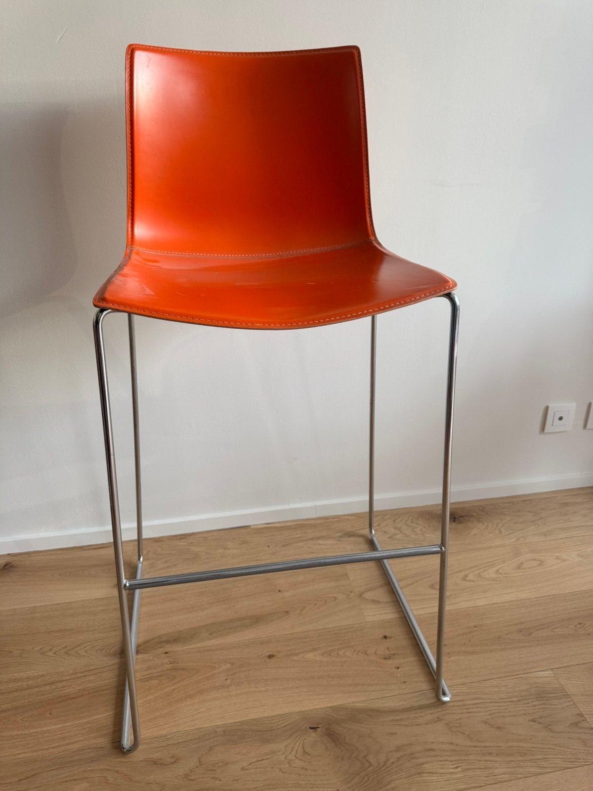 Tabouret de bar Arper vintage 2009 en orange, Enlèvement, Utilisé