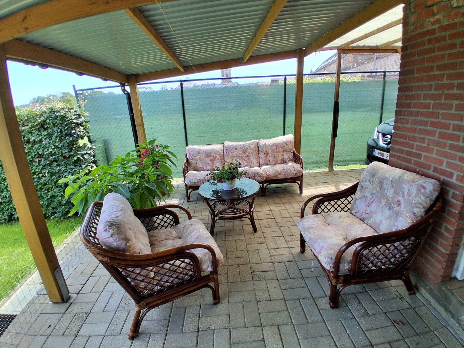 Loungeset, Enlèvement