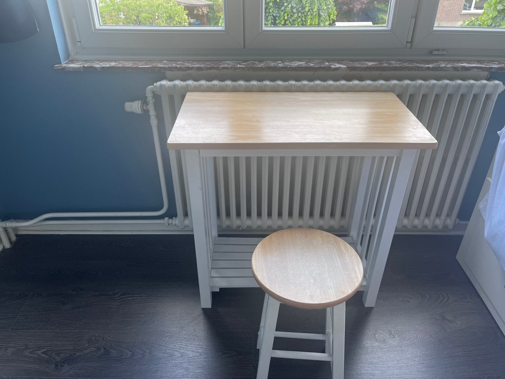 Petit bureau avec tabouret, Huis en Inrichting, Bureaus, Ophalen, Gebruikt