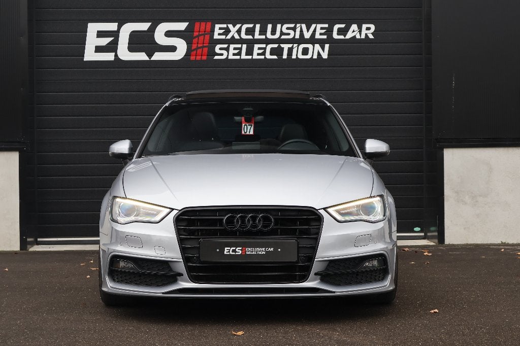 Audi A3 Sportback 2x S line | S Tronic | Panorama | Keyless, Auto's, Dealer onderhouden, 4 cilinders, Leder en Stof, Bedrijf