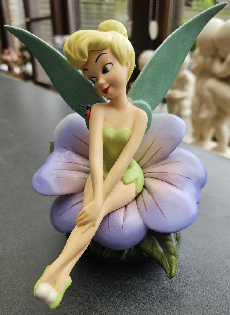 Disney beeldje Tinkerbel Enchanting Encounter, Verzamelen, Ophalen of Verzenden, Overige figuren, Zo goed als nieuw, Beeldje of Figuurtje