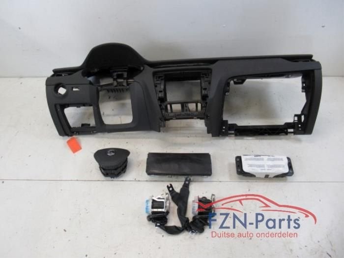 Skoda Octavia Airbagset Dashboard ( Airbags Airbag Set ), Ophalen of Verzenden, Gebruikt