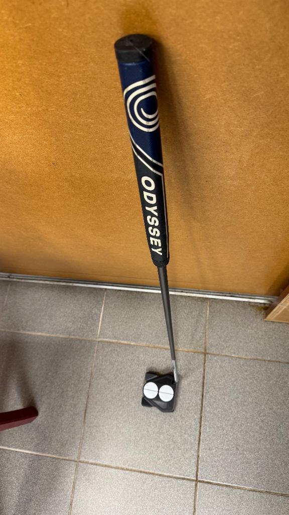 Odyssey two Ball TEN LINED  RH 34 INCH, Ophalen, Zo goed als nieuw, Club, Overige merken