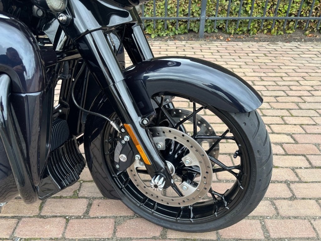Harley davidson Streetglide special 114 '' ne special''', 2 cilinders, Nieuw, Bedrijf, Meer dan 35 kW
