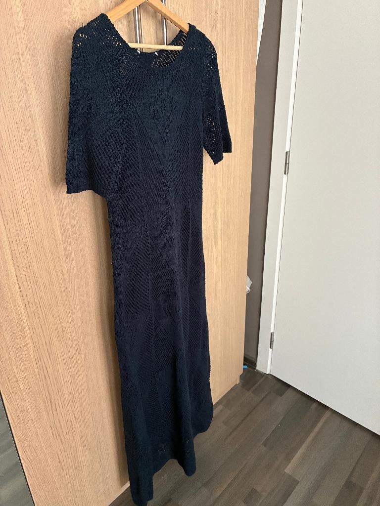 Lang blauw gehaakt zomerkleed met onderlaag maat S, Taille 36 (S), Enlèvement, Porté, Bleu