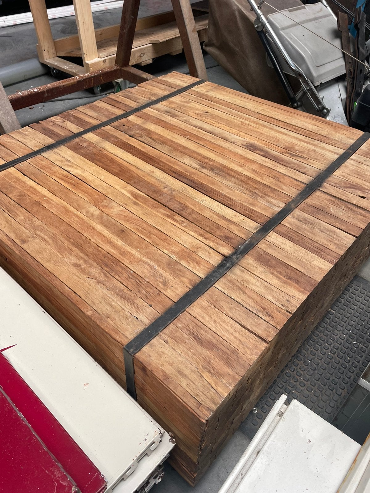 Houten salontafel, Ophalen, Zo goed als nieuw