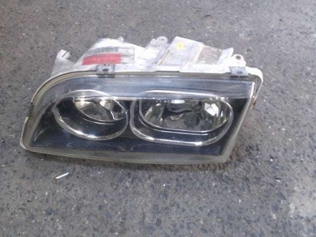 Optique avant gauche Volvo V 40 BK 2000-2003 LP/15676, Enlèvement, Utilisé, Volvo