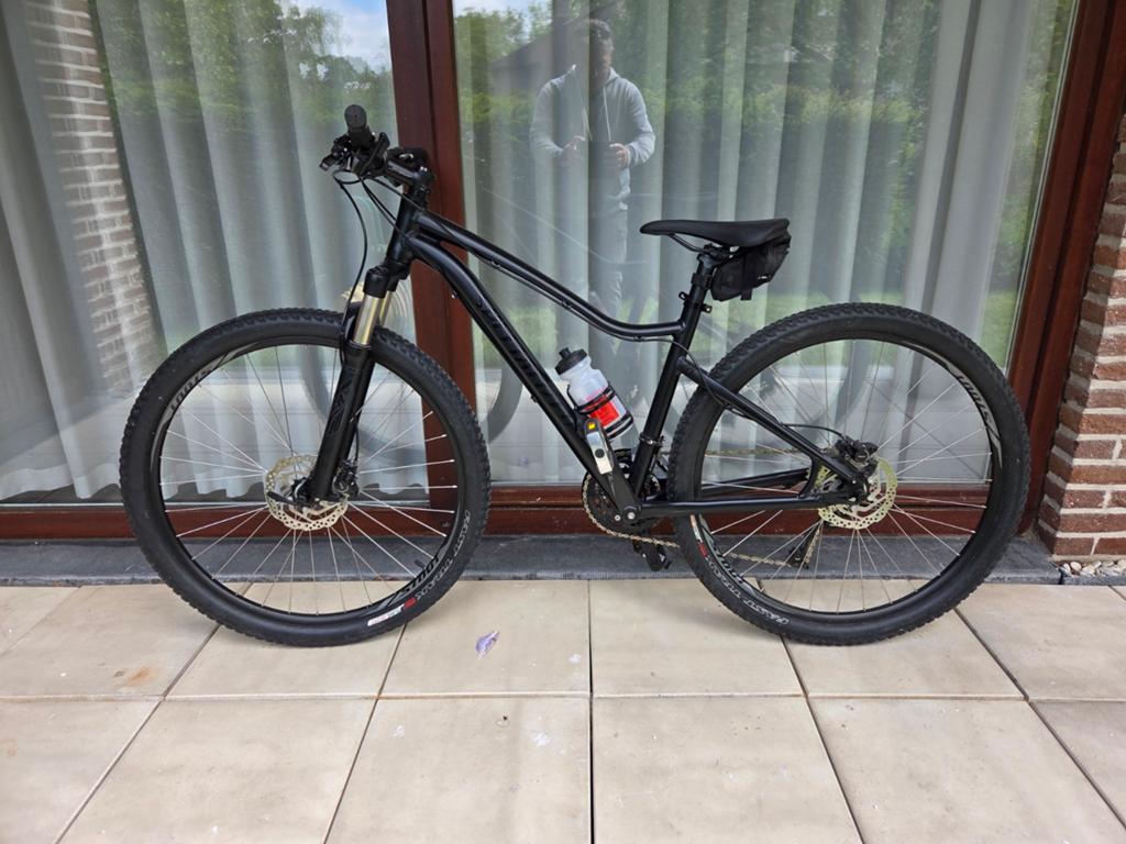 Dames mountainbike SPECIALIZED, Ophalen, Zo goed als nieuw, Dames, Overige merken