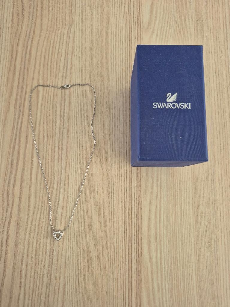 Collier Swarovski, Handtassen en Accessoires, Kettingen, Ophalen, Zo goed als nieuw, Overige kleuren, Overige materialen