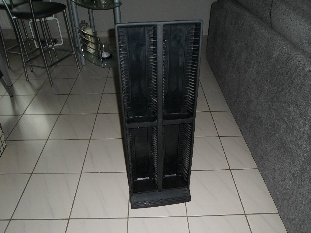 CD toren, Ophalen, Zo goed als nieuw, Cd's, 75 tot 150 discs