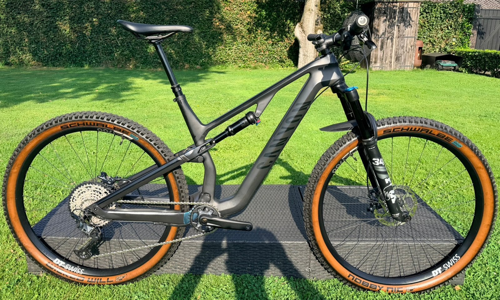 Canyon Neuron CF 8 Carbon - TOPSTAAT-, Fietsen en Brommers, Fully, Ophalen, Zo goed als nieuw, Trek