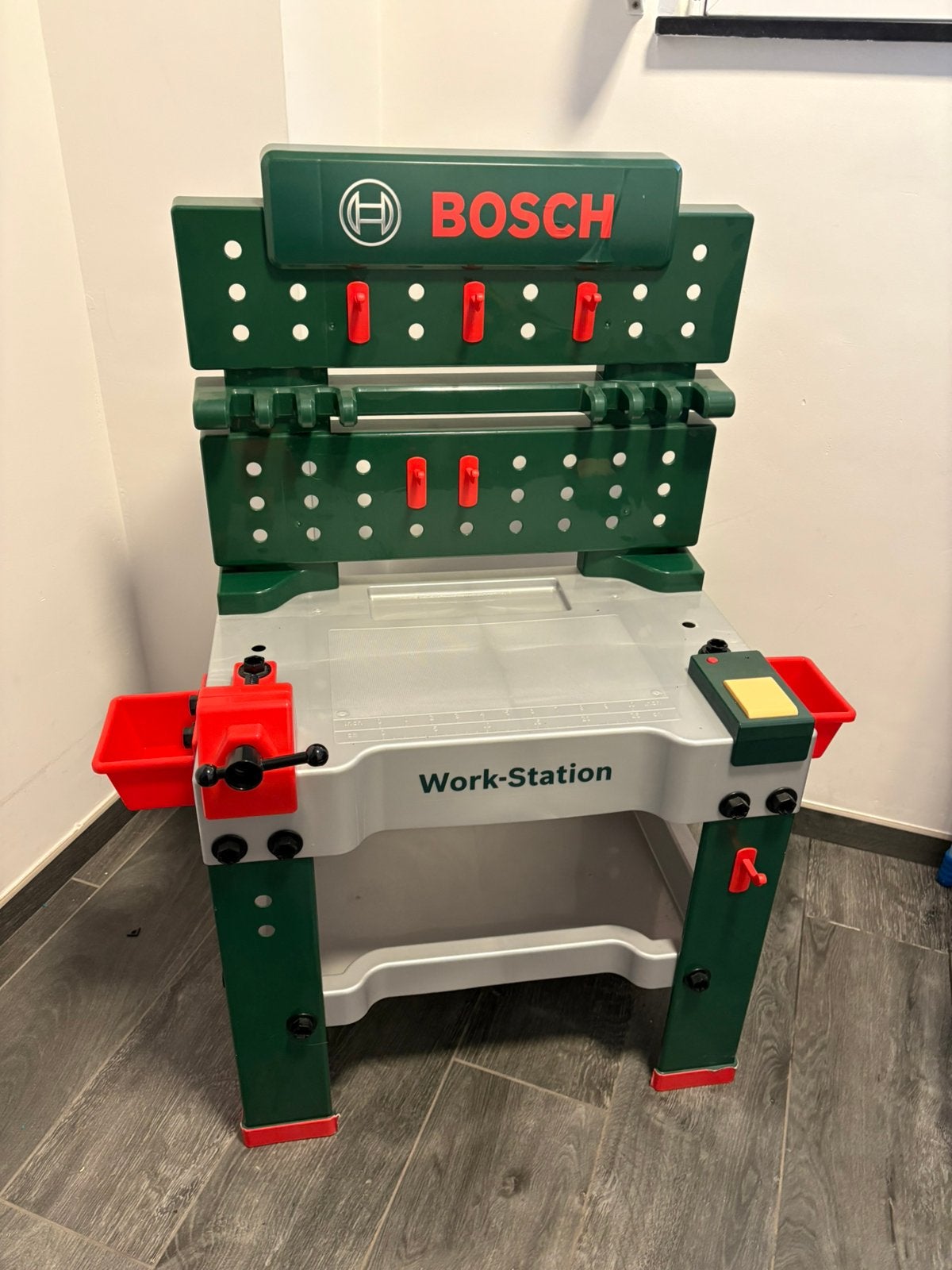 Bosh werkbank, Ophalen, Zo goed als nieuw