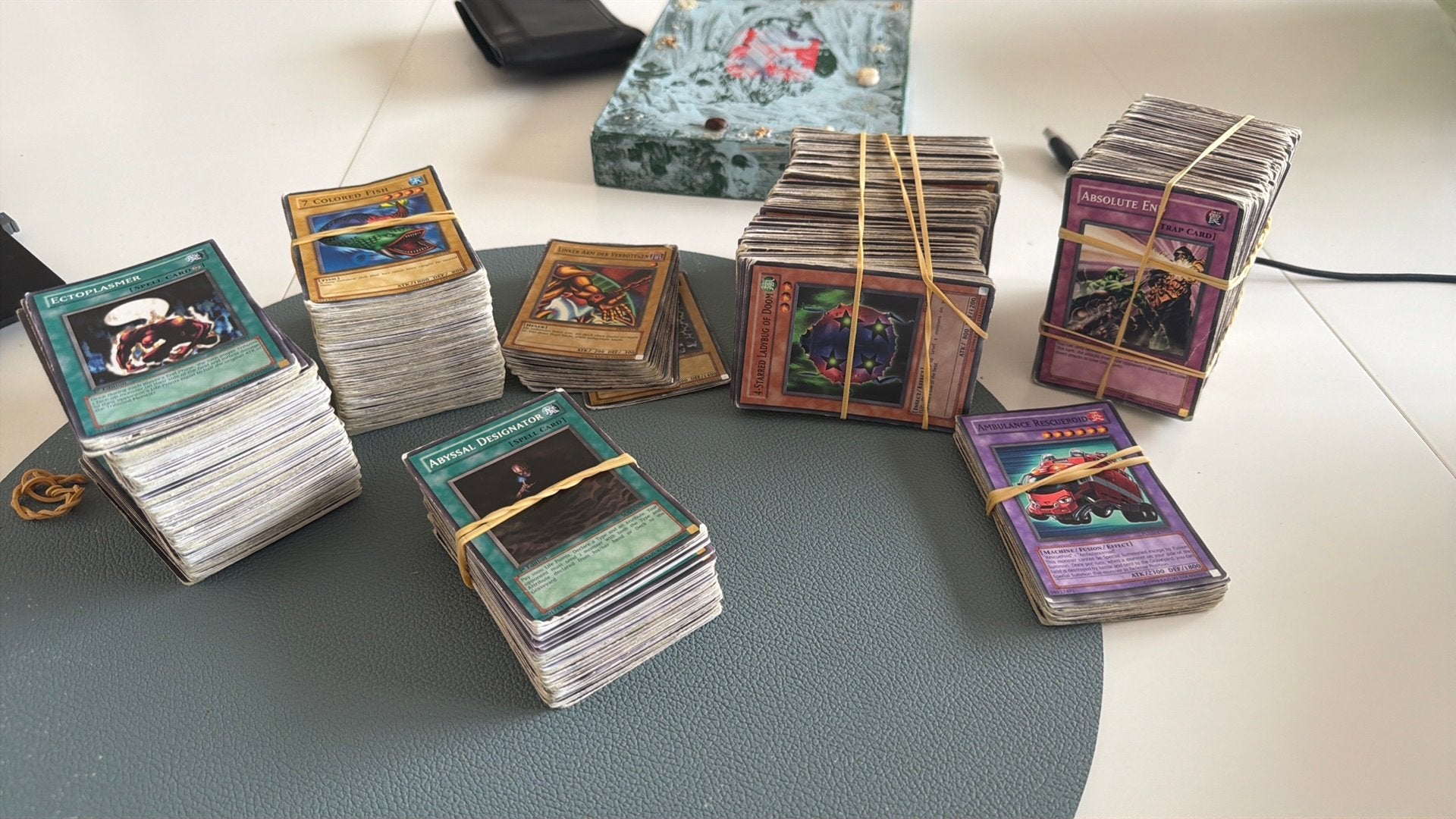 Yu-gi-oh ! Cartes (1500 pièces), Hobby & Loisirs créatifs, Jeux de cartes à collectionner | Yu-gi-Oh!, Enlèvement, Utilisé, Cartes en vrac