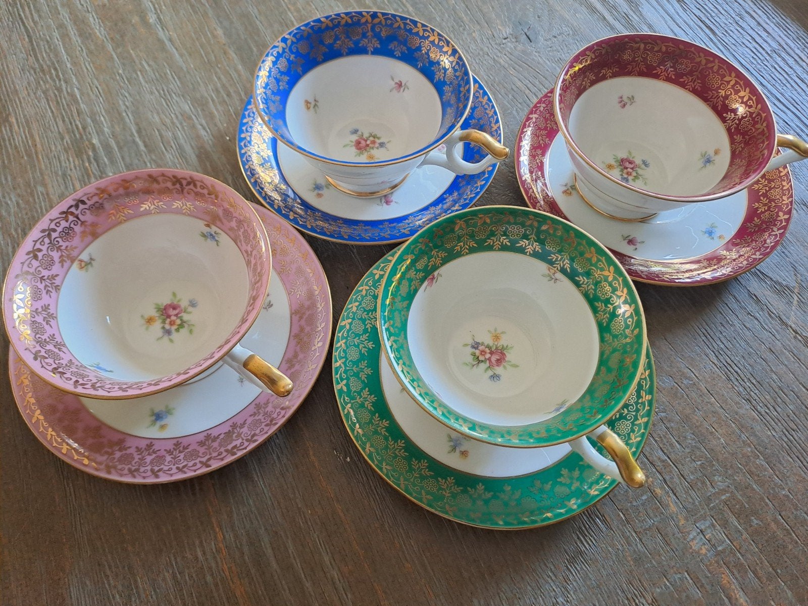 Tasses vintage en porcelaine de Bavière avec soucoupe., Antiquités & Art, Enlèvement ou Envoi
