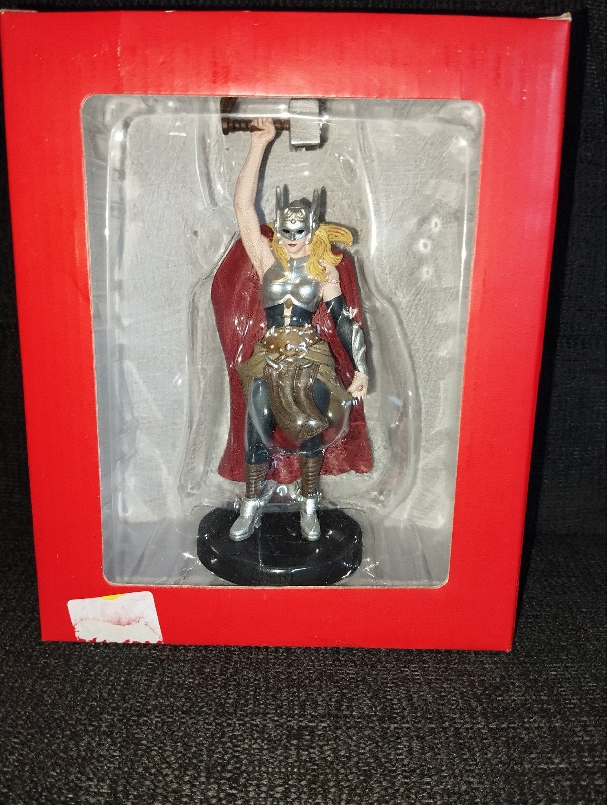 The mighty thor  marvel (Jane Foster), Ophalen