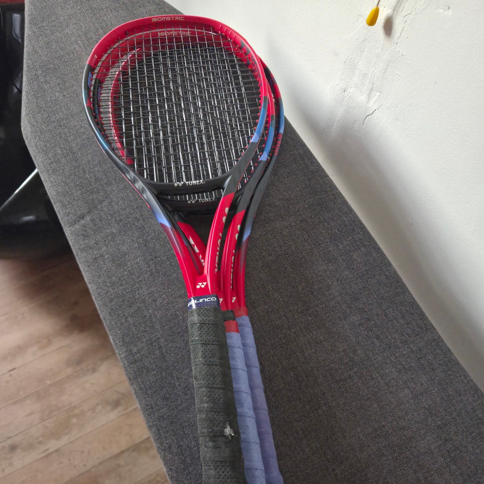 Yonex VCore 95, Sport en Fitness, Tennis, Ophalen
