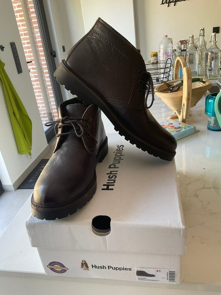 Nieuwe Waterdichte stevige boots Hush puppies van eur 135, Vêtements | Hommes, Neuf, Bottes, Enlèvement ou Envoi, Brun
