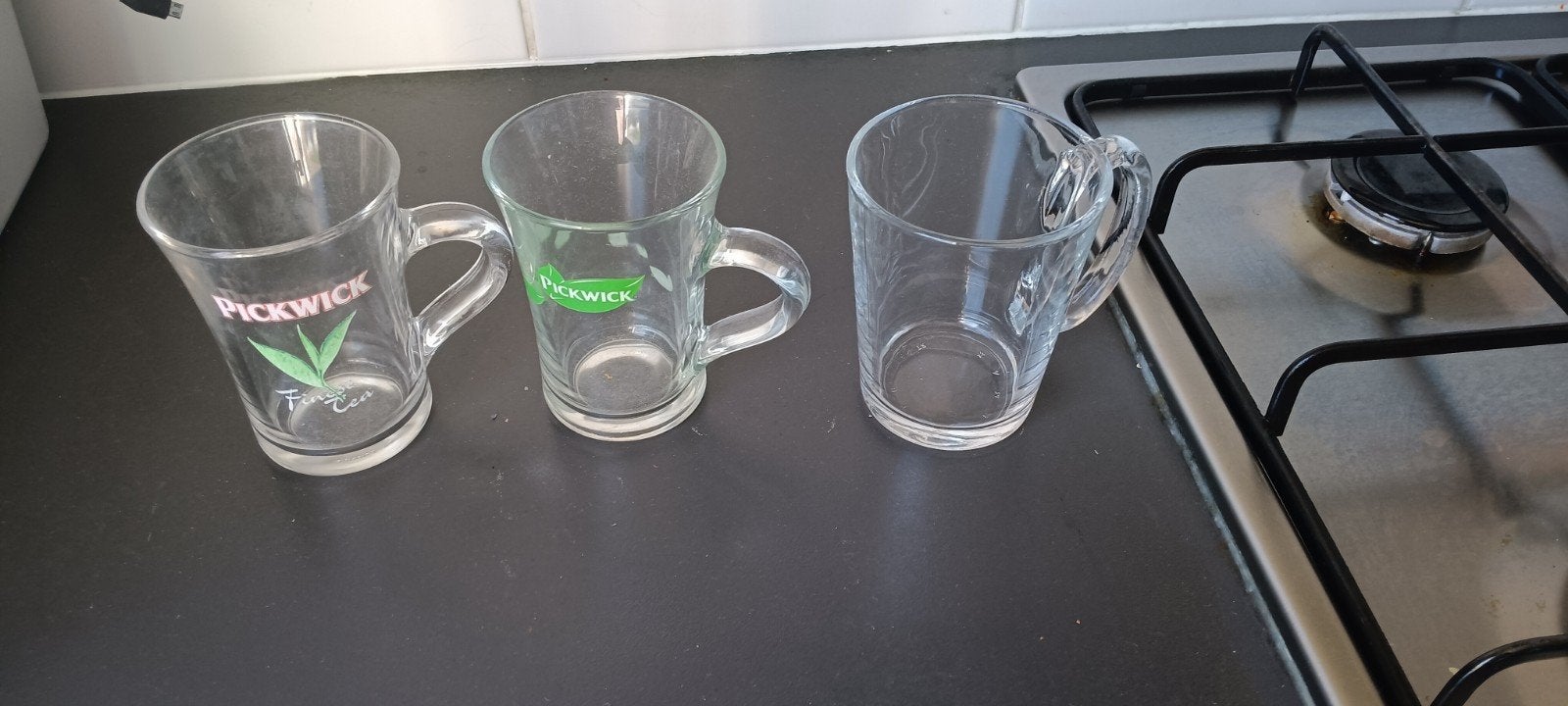 3 theeglazen samen voor 0,30 euro, Huis en Inrichting, Ophalen of Verzenden