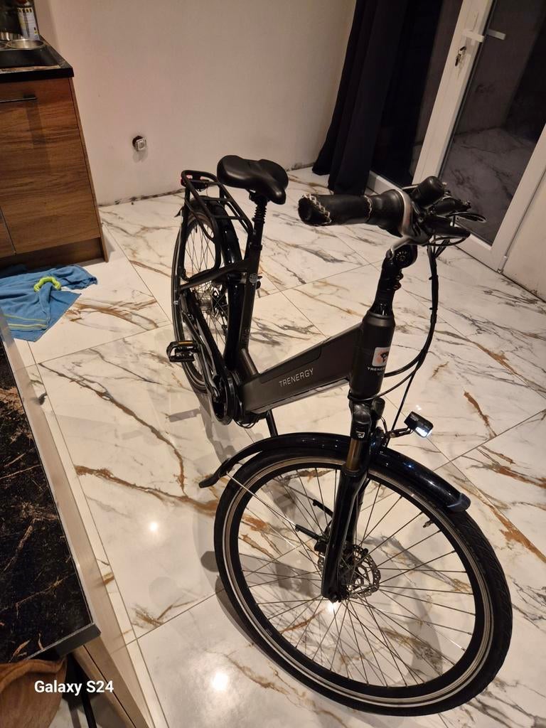 Elektrische fiets trenergy met middenmotor, Fietsen en Brommers, Elektrische fietsen, Ophalen, 50 km per accu of meer