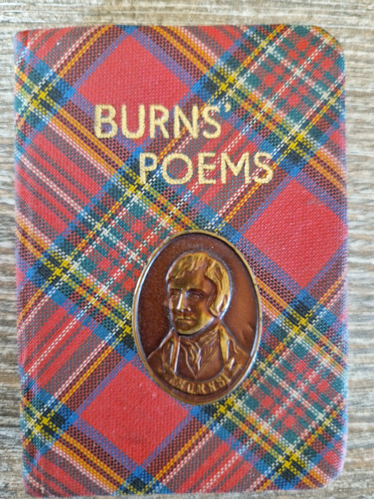 NIEUWE PRIJS Miniatuurboekje "Burns' Poems", Enlèvement ou Envoi