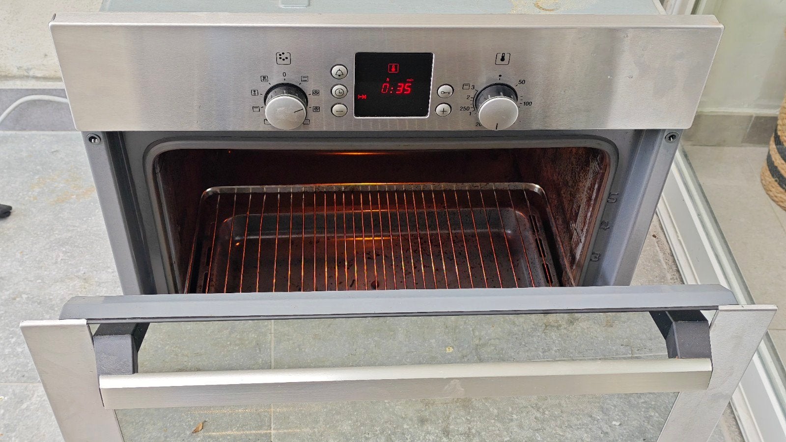 Bosch Inbouwoven RVS met handige Uitschuifdeur werkt perfect, Ophalen, Oven, Bosch, Zo goed als nieuw