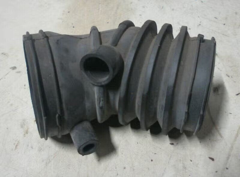 LUCHTAANZUIGSLANG Ford Mondeo III (2s71-9c828-ee), Gebruikt, Ophalen of Verzenden, Henry-Ford-Straße 1 50735 Köln, DE, Ford-Werke GmbH