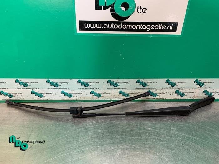 Bras essuie-glace avant d'un Volkswagen Golf (Golf 04-), Volkswagen, -, 3 mois de garantie, Utilisé