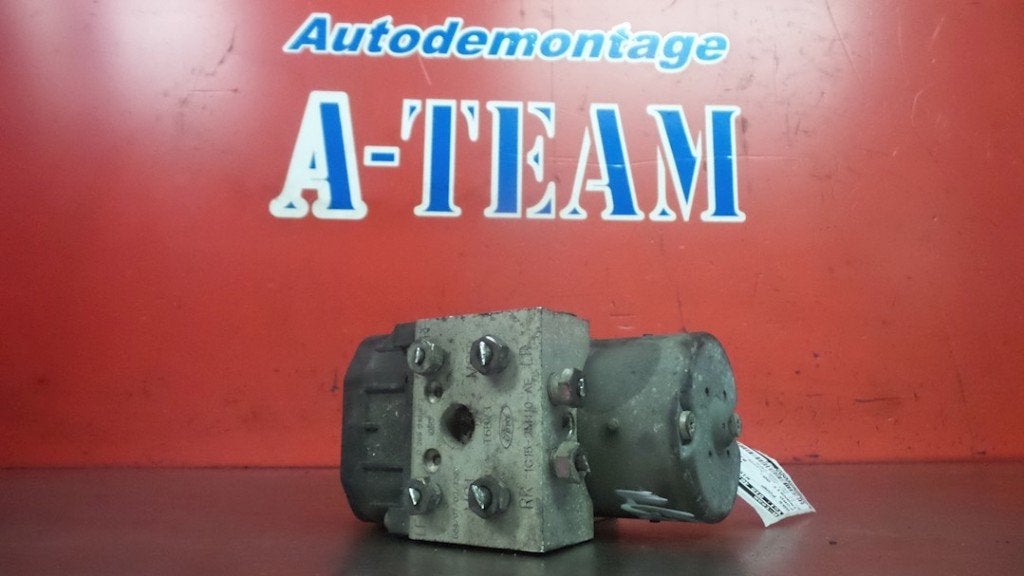 BLOC ABS (FREINS ANTI-BLOCAGE) Ford Transit, Robert Bosch AG, Robert-Bosch-Allee 1
74232  Abstatt, DE, Engineering@bosch.com, Ford
