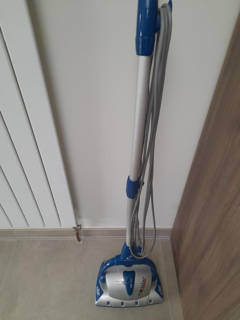 Stoomreinger vloer en tapijt, merk Monster en accessoires, Ophalen