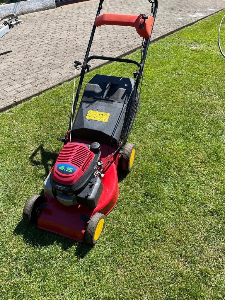 Zelfrijdende Grasmaaier Honda, Tuin en Terras, Grasmaaiers, Gebruikt, Benzine-grasmaaier, Ophalen