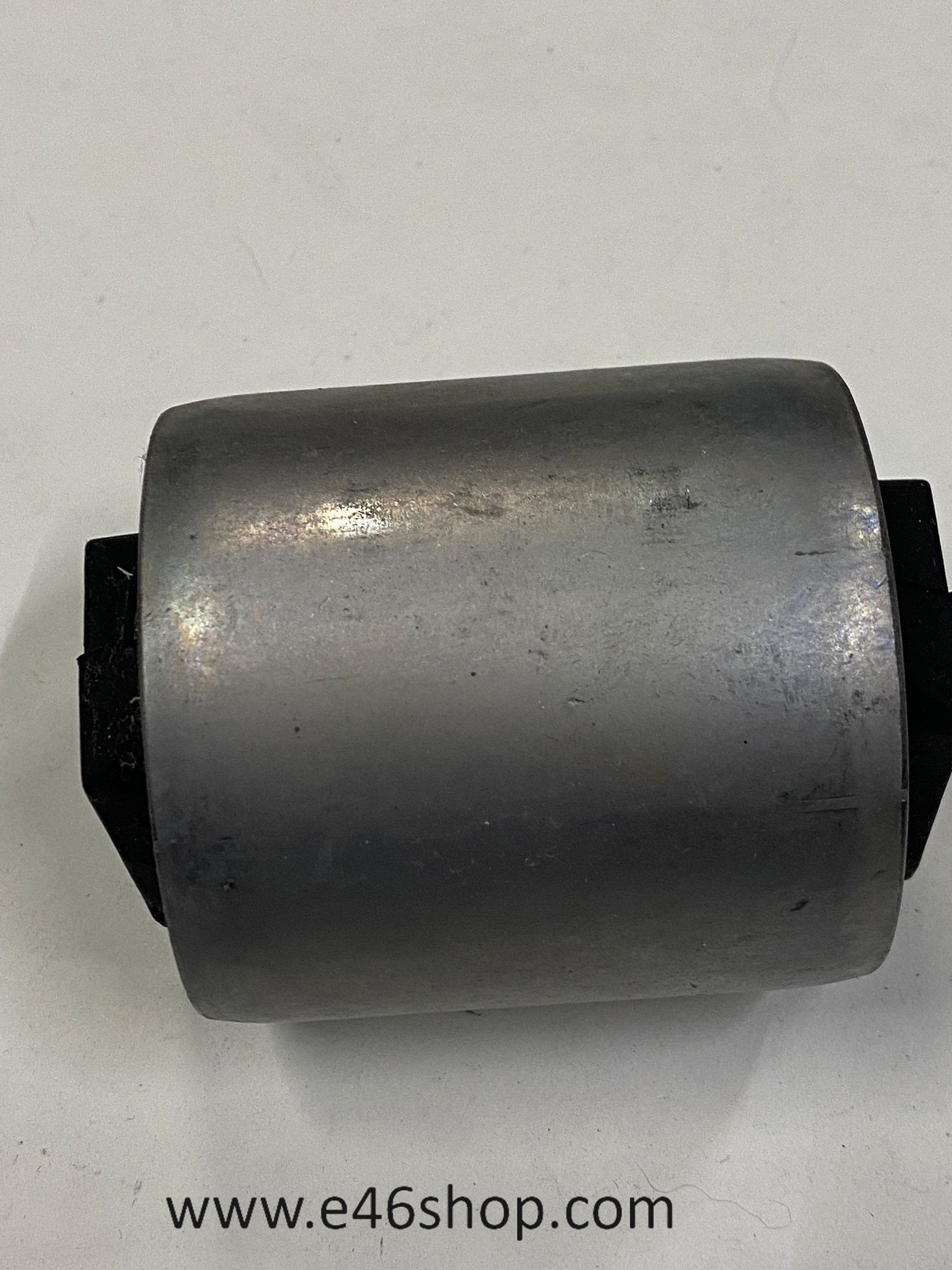 DRAAGARM RUBBER BMW X5 X6 OE 31106778015 NIEUW, Auto-onderdelen, -, -, Nieuw, Ophalen of Verzenden