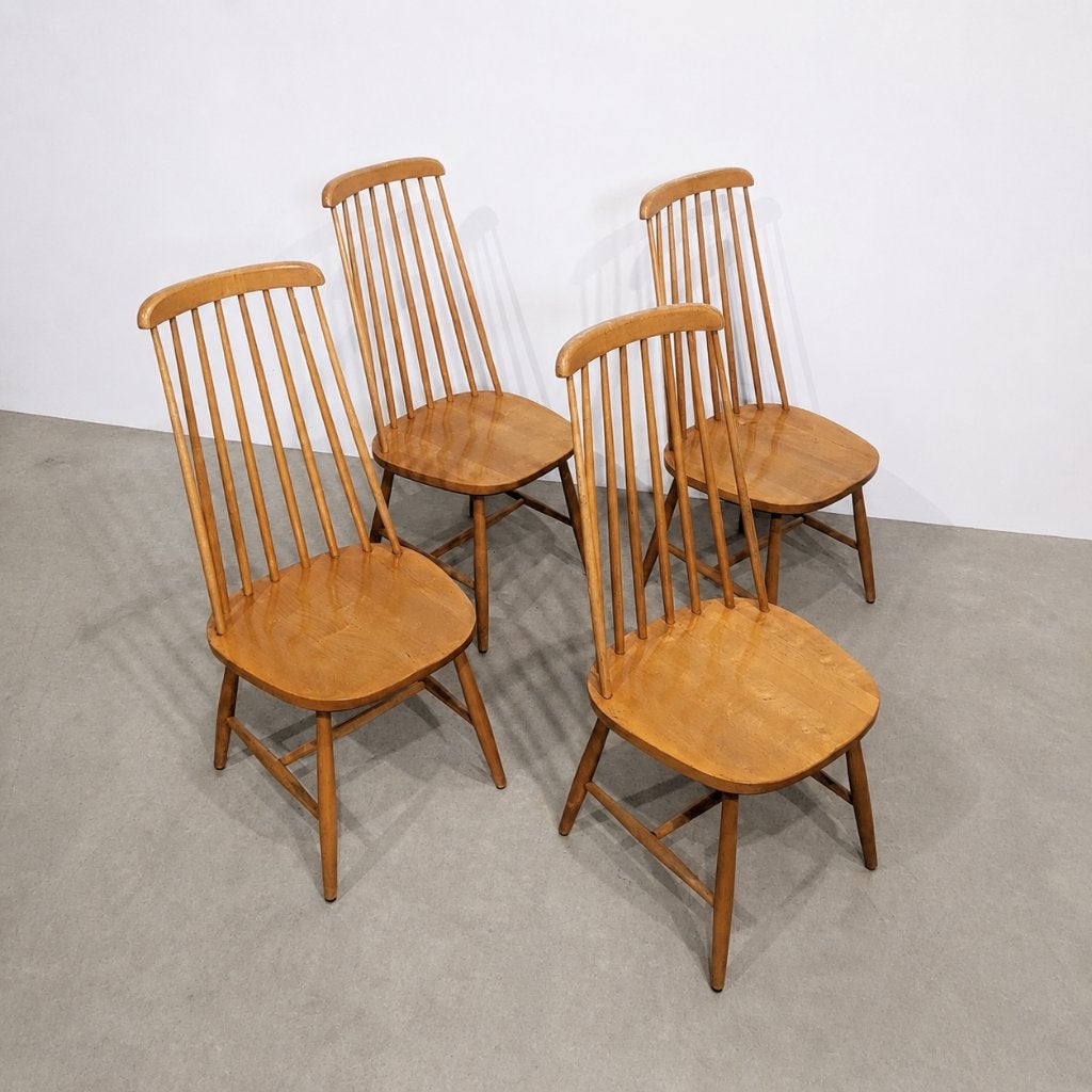 Quatre Chaises vintage scandinaves en bois massif, Maison & Meubles, Enlèvement, Bois, Quatre