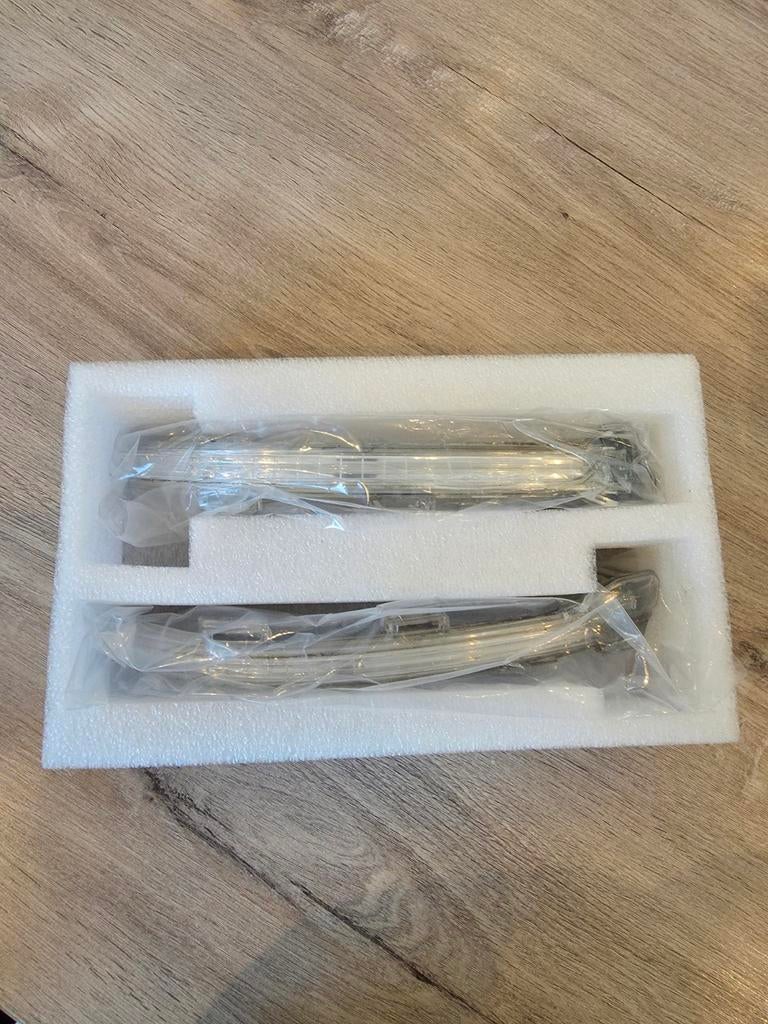 2 clignotants VW GOLF7 origine, Autos, Particulier, Achat, Golf