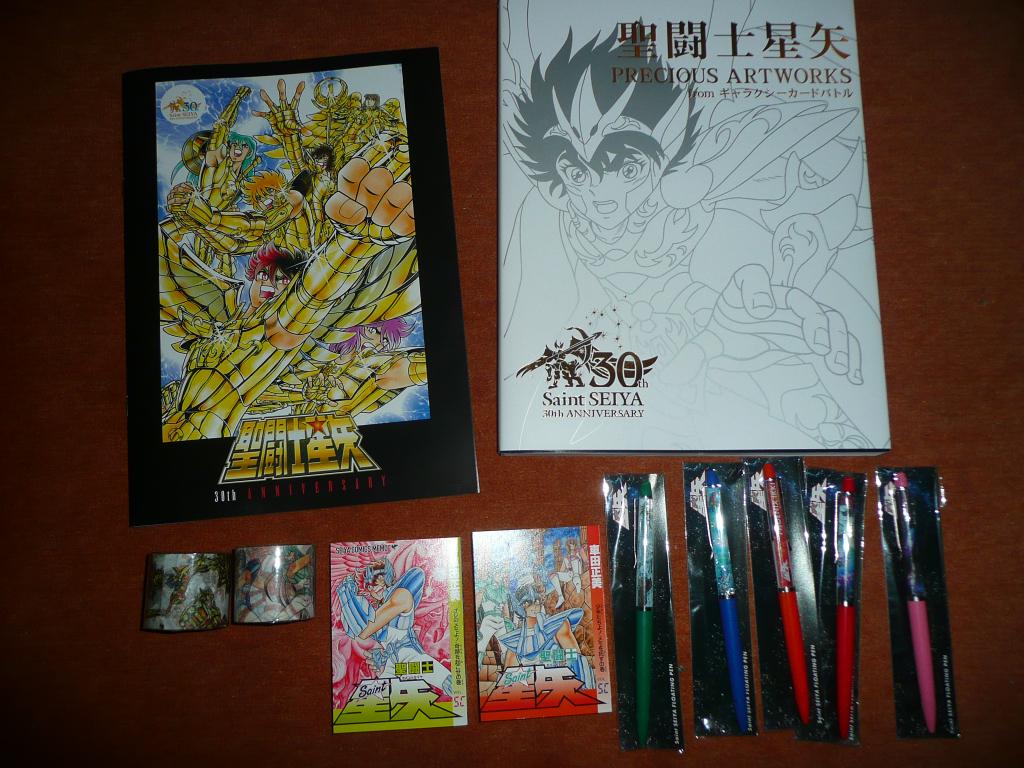saint seiya 30th anniversary artbook, pamphlets,goods japan, Ophalen of Verzenden, Zo goed als nieuw