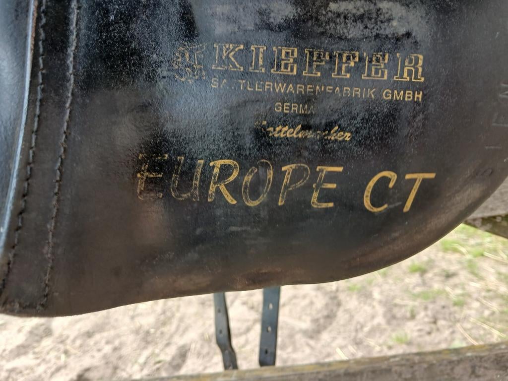 Zadel Kieffer veelzijdigheid optie dressuur 16,5 inch, Dieren en Toebehoren, Ophalen, Dressuur