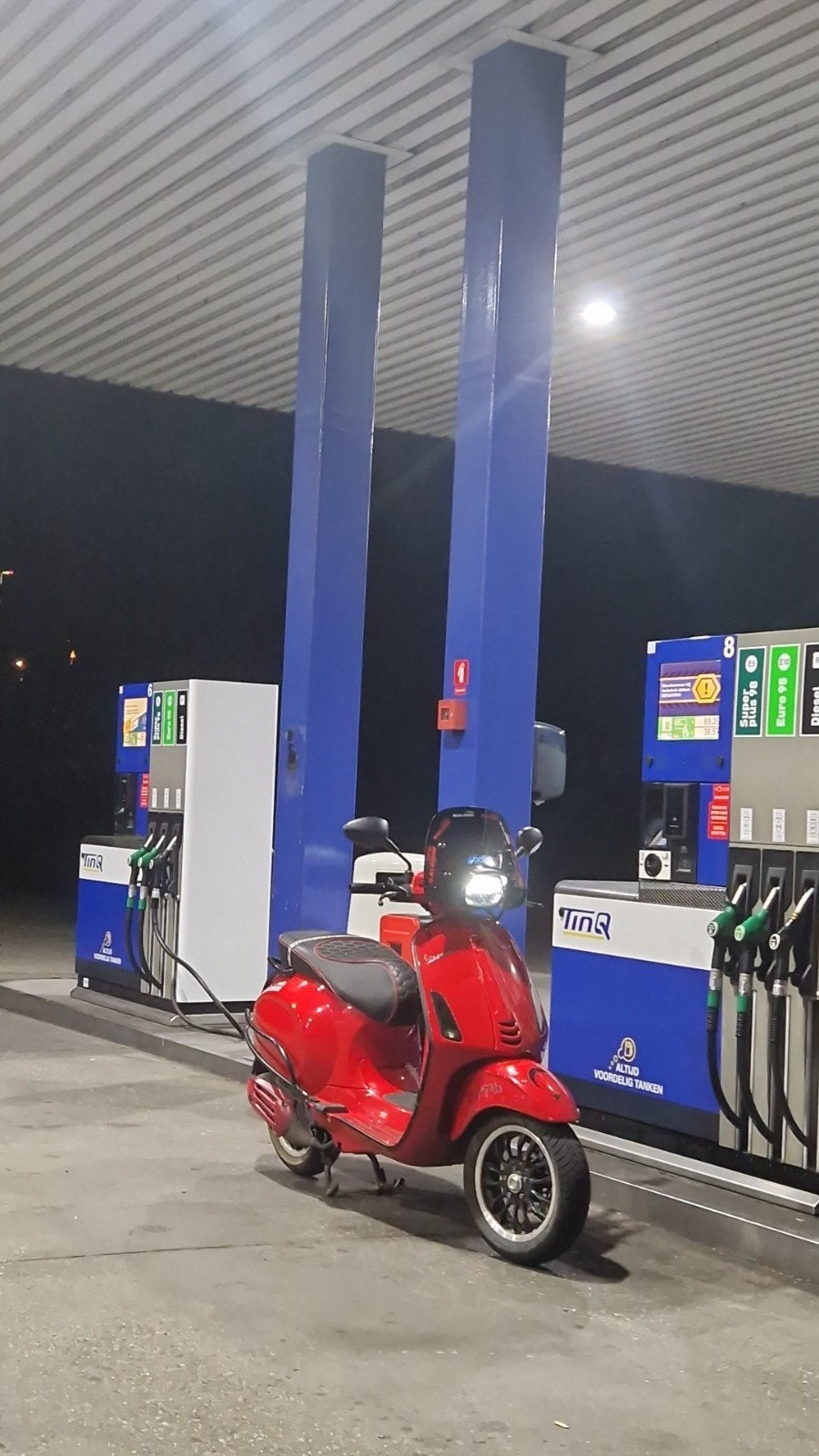 vespa sprint, Fietsen en Brommers, Scooters | Vespa, Ophalen, Overige modellen, Klasse A (25 km/u), Zo goed als nieuw