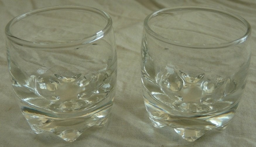 Set, Vintage, Shot / Likeur / Cocktail Glazen, 50ml, 2 stuks, Enlèvement ou Envoi, Utilisé, Verres et Verres à shot