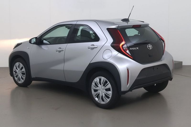 Toyota Aygo X 1.0i vvt-i x play 72, Auto's, Toyota, 4 zetels, Gebruikt, Overige bekleding, 72 pk